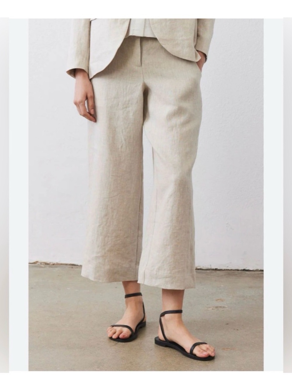 High-Rise Linen Crop Pants in Natural